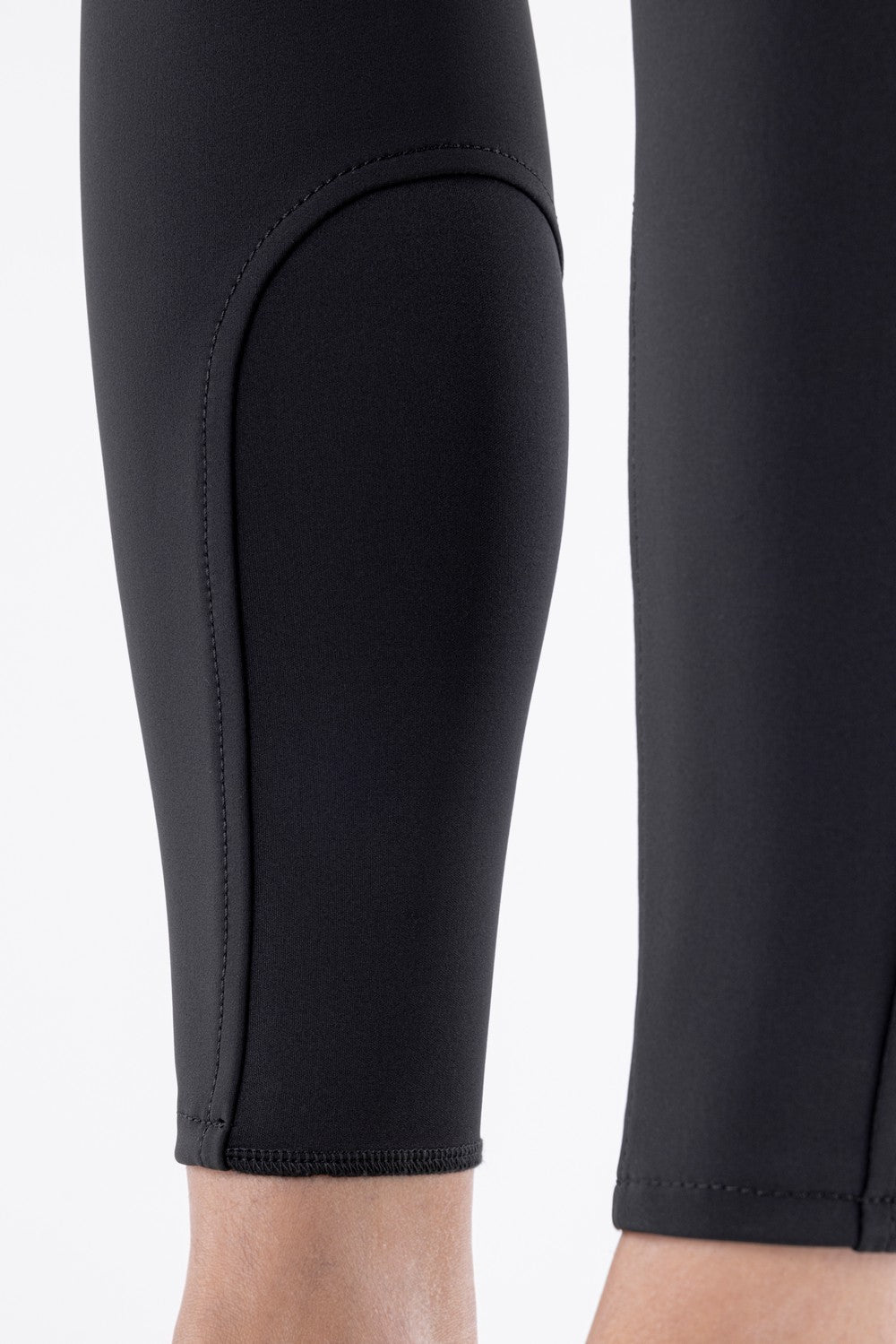 Pantalon d'équitation femme Equiline genoux grip Cornek noir