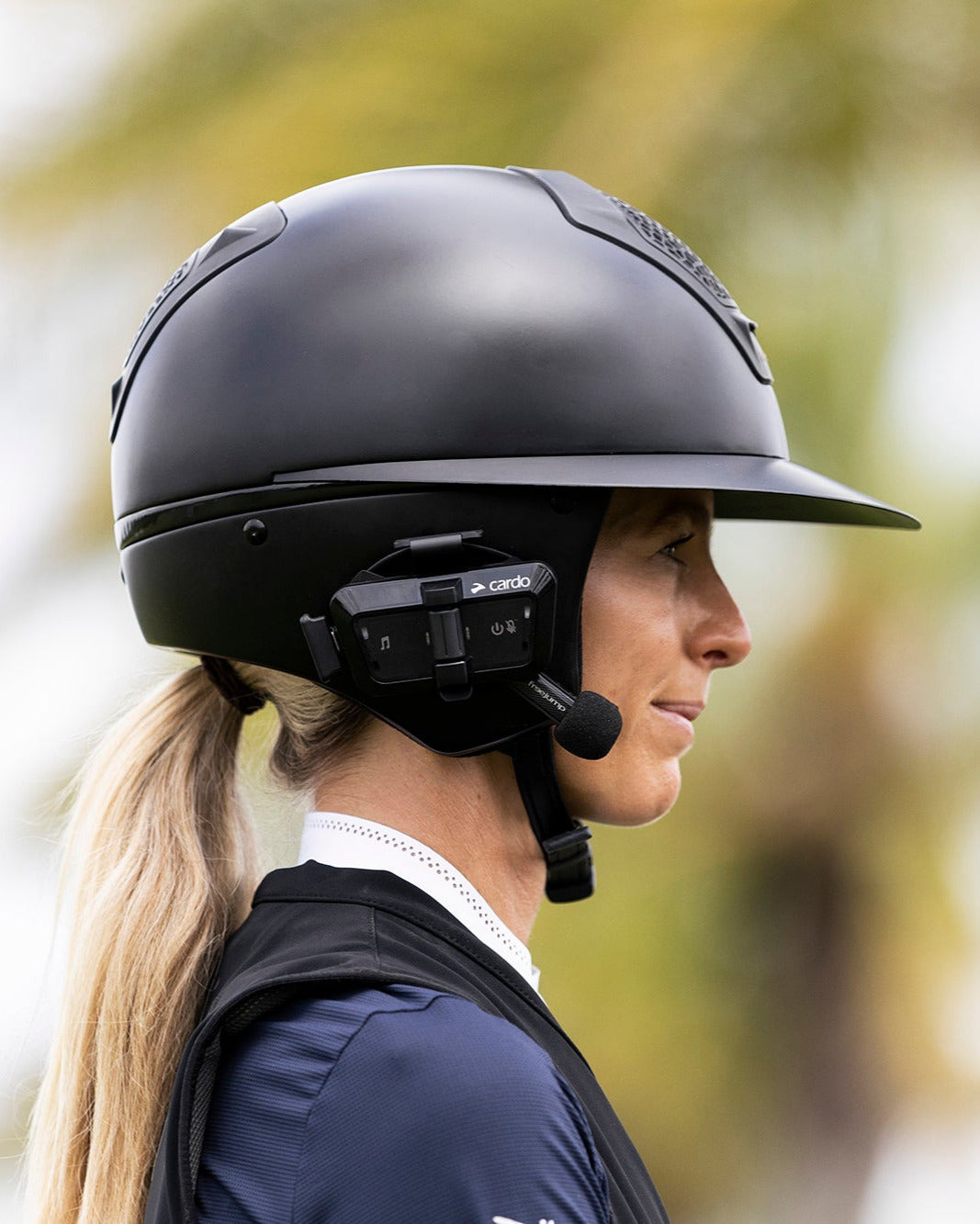 Freejump Intercom Audio Kit powered by Cardo