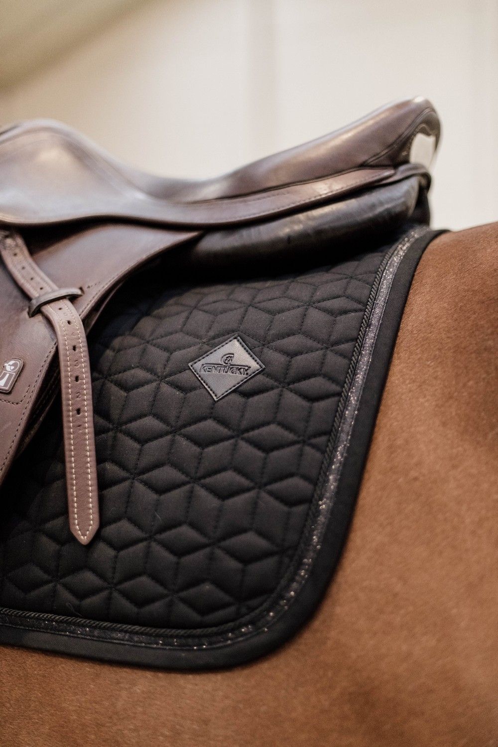 Kentucky Horsewear Tapis de selle Glitter Rope Dressage noir