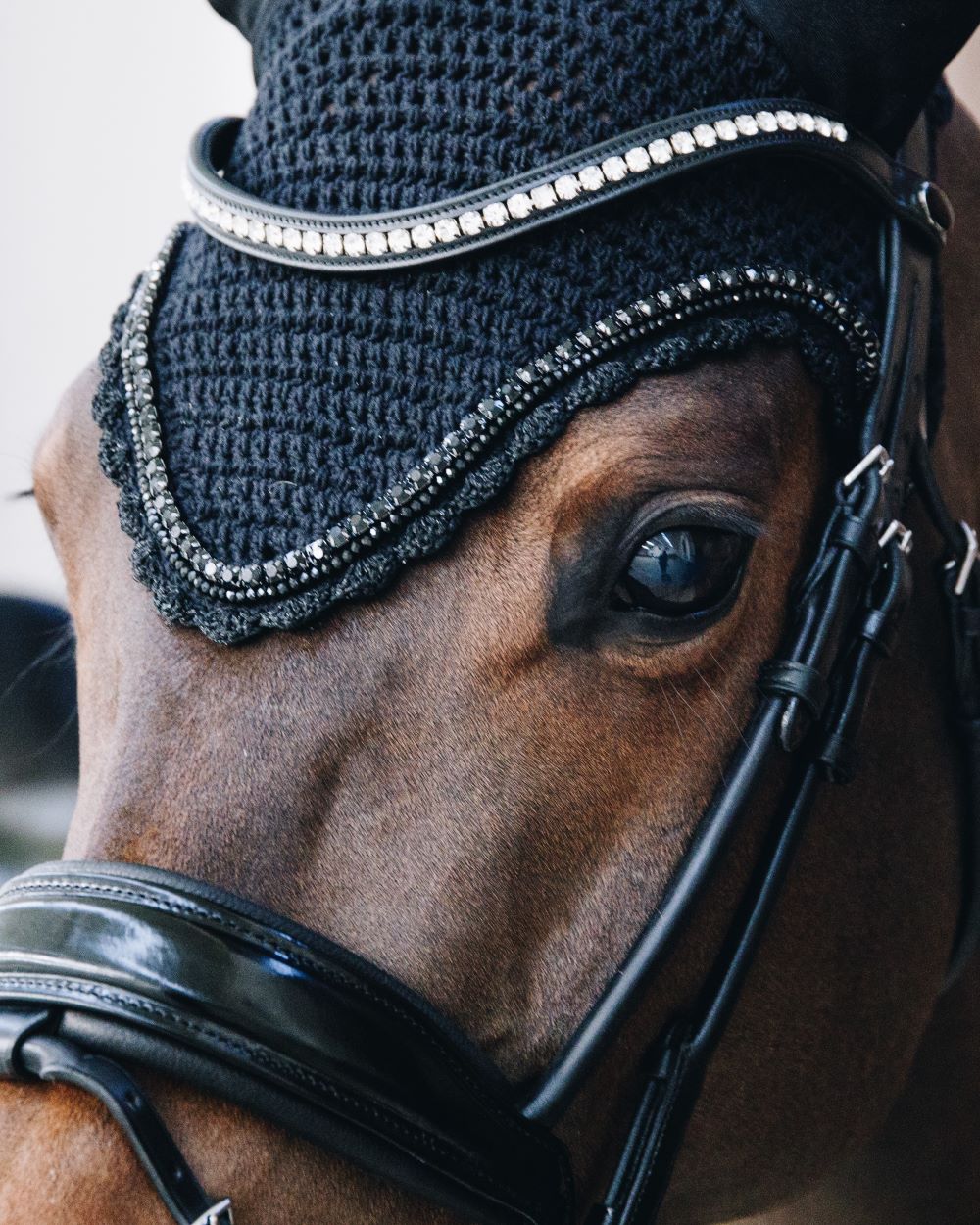 Kentucky Horsewear Bonnet anti-mouches Long Stone & Pearl noir