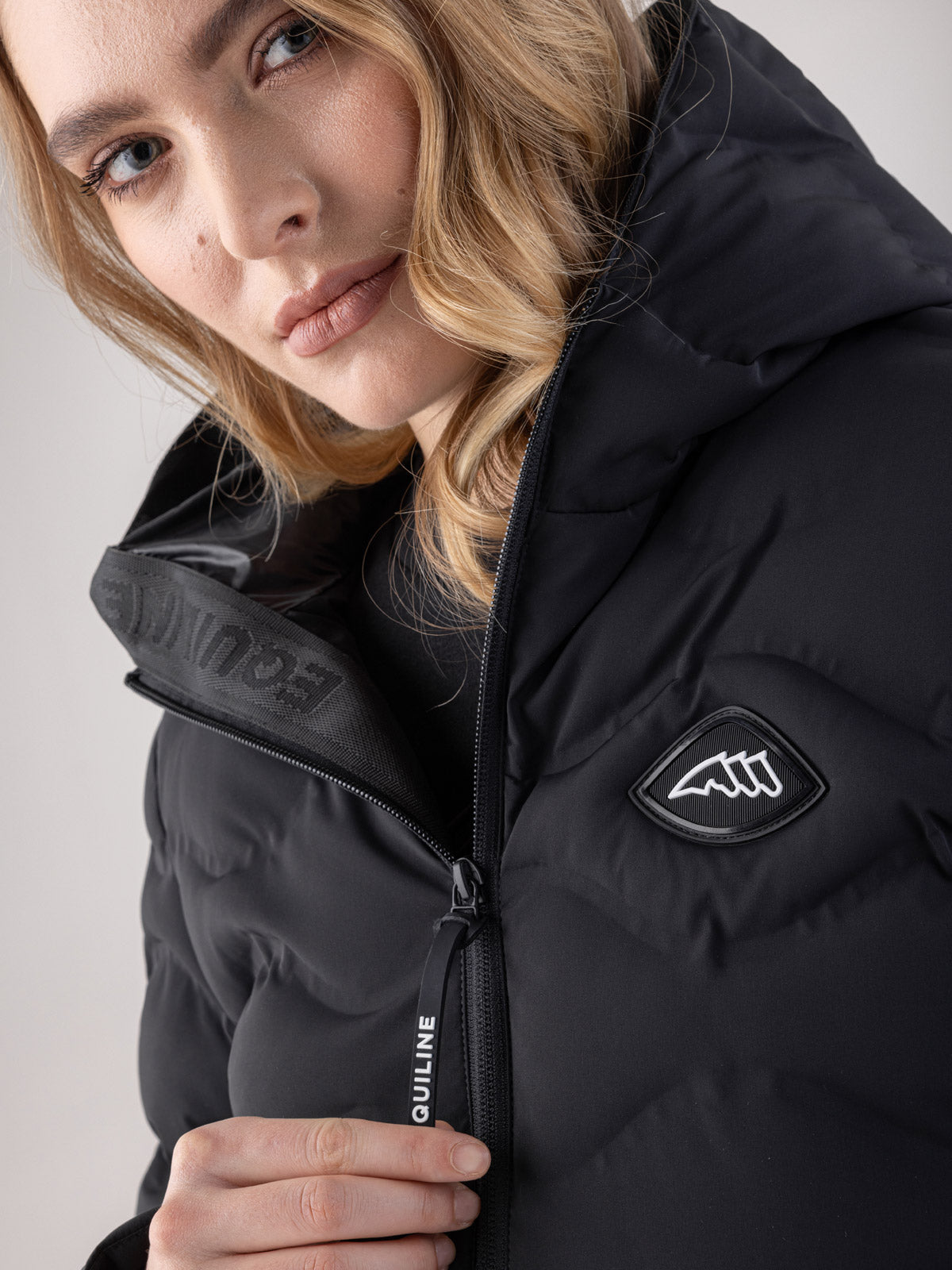 Veste d’hiver Equiline pour femme Casic Noir